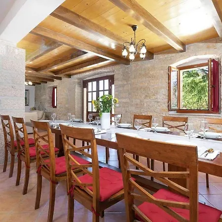 Hébergement de vacances Krculi Žminj